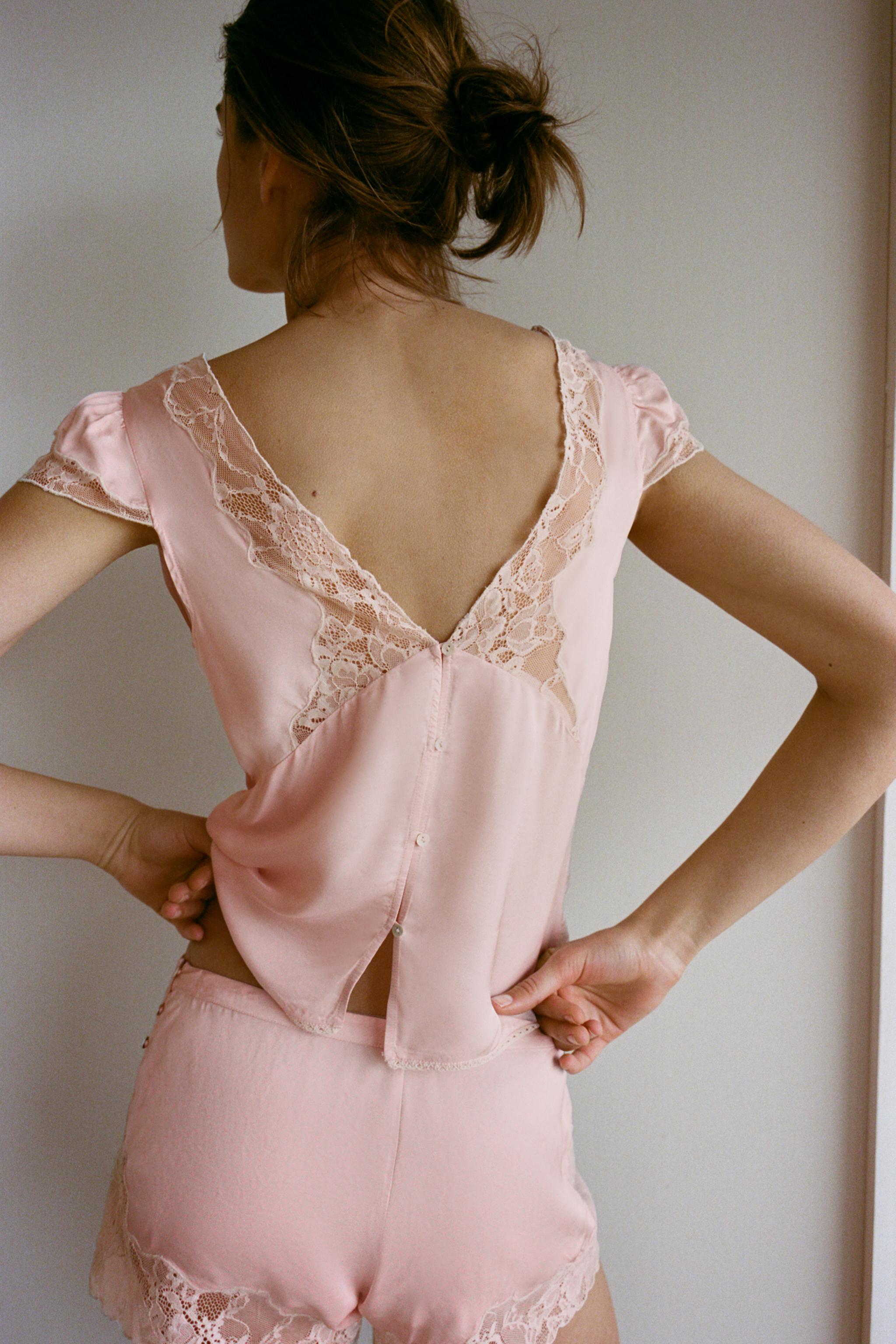 EMBROIDERED LACE SATIN EFFECT TOP